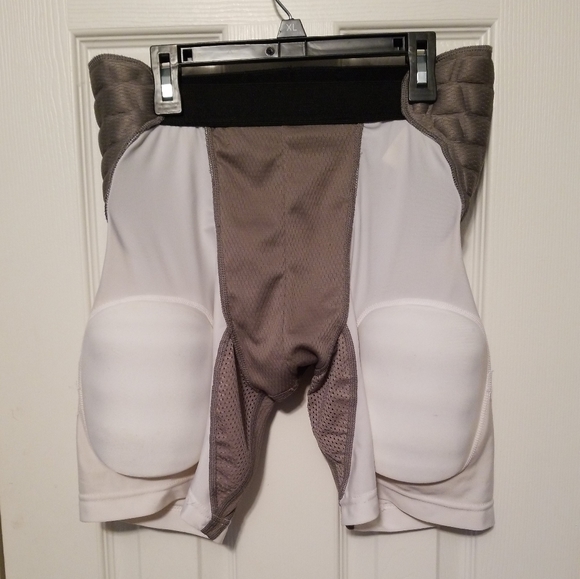 Schutt Mens Football Padding Size S - Picture 2 of 2